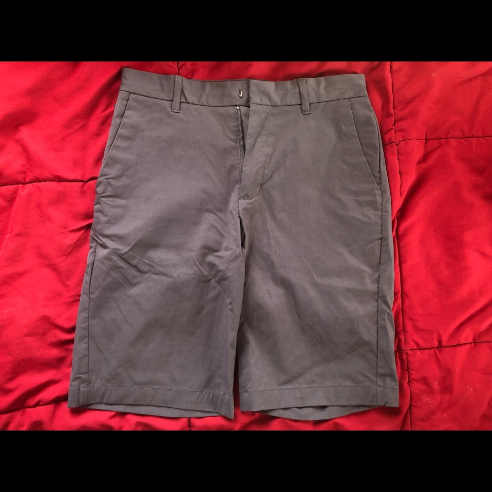 Goodfellow & Co Men’s Linden Tech 10.5 Inseam Shorts